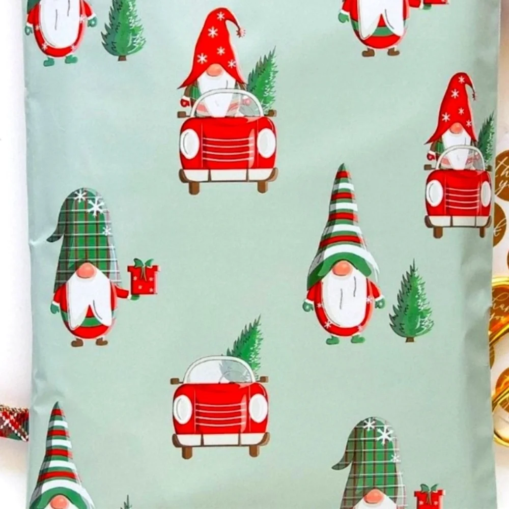 Christmas Gnome Holiday Poly Mailers Designer Shipping Bags Nwt